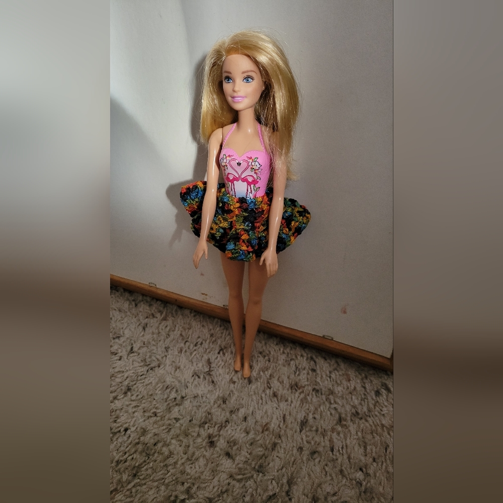 Barbie swimming day